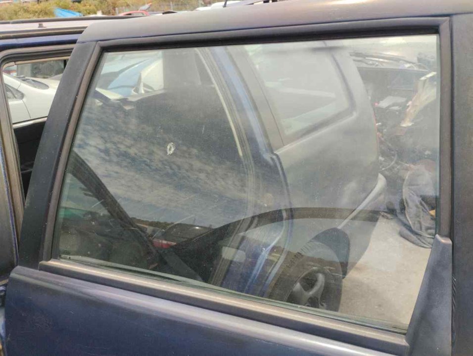 SEAT Cordoba 1 generation (1993-2003) Aizmugurējais kreisais durvju stikls 43R000981 25329199