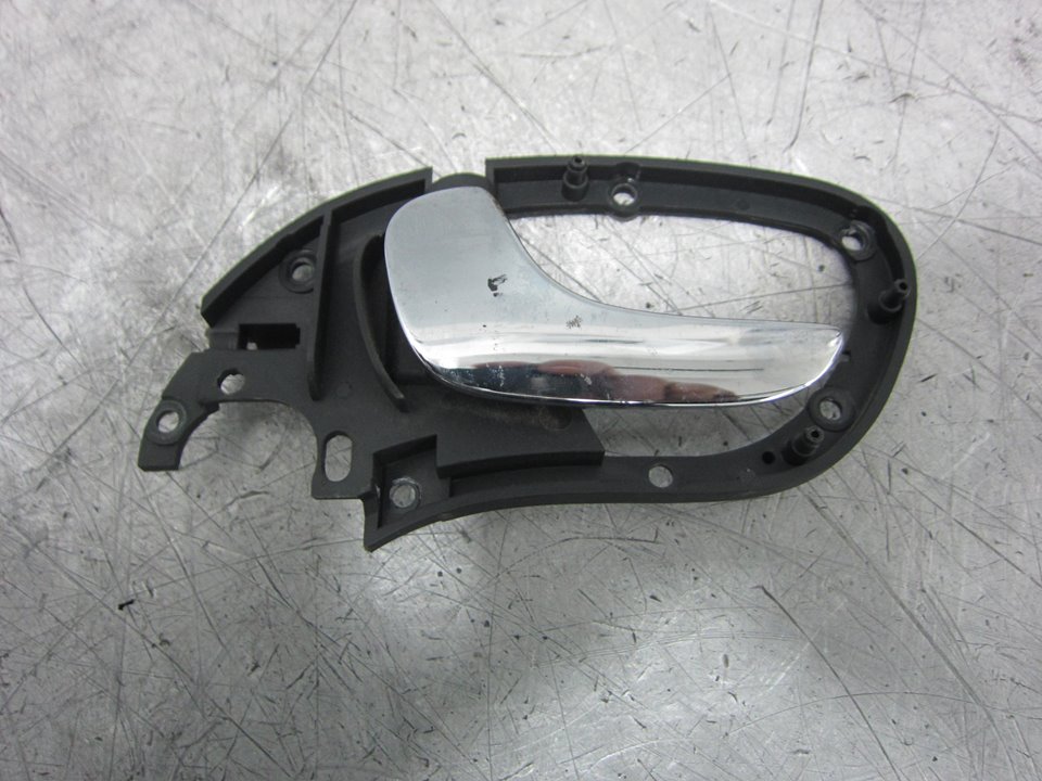 NISSAN Leon 1 generation (1999-2005) Cadre de poignée intérieure de porte avant gauche 1M0837113 23374607