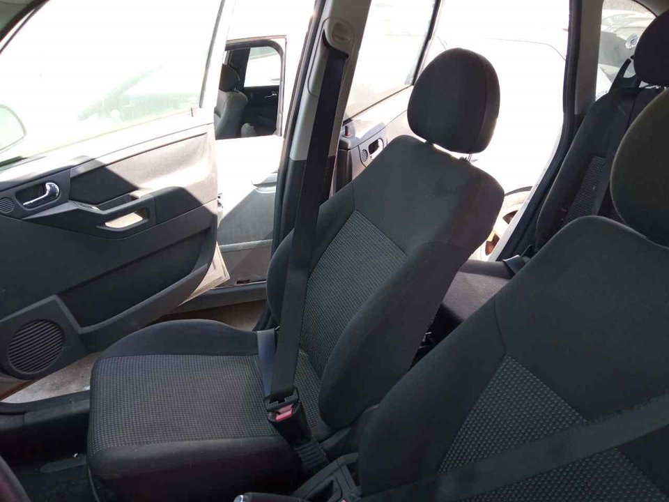 OPEL Meriva 1 generation (2002-2010) Front Right Seatbelt 25373431