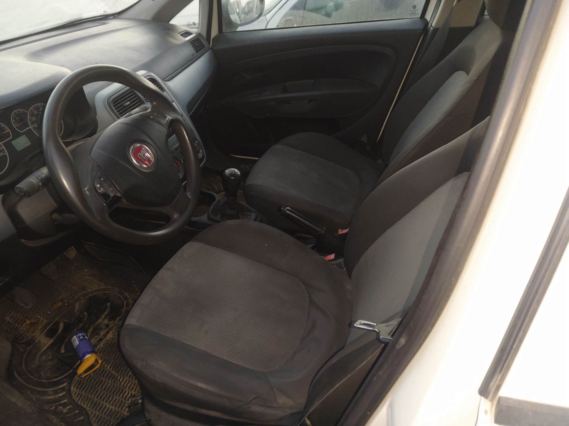 FIAT Punto 3 generation (2005-2020) Front Left Seatbelt 25764735