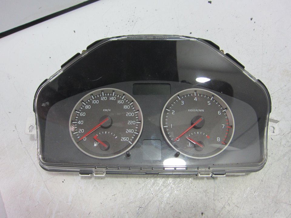 VOLVO S40 2 generation (2004-2012) Speedometer 8697035 24961319