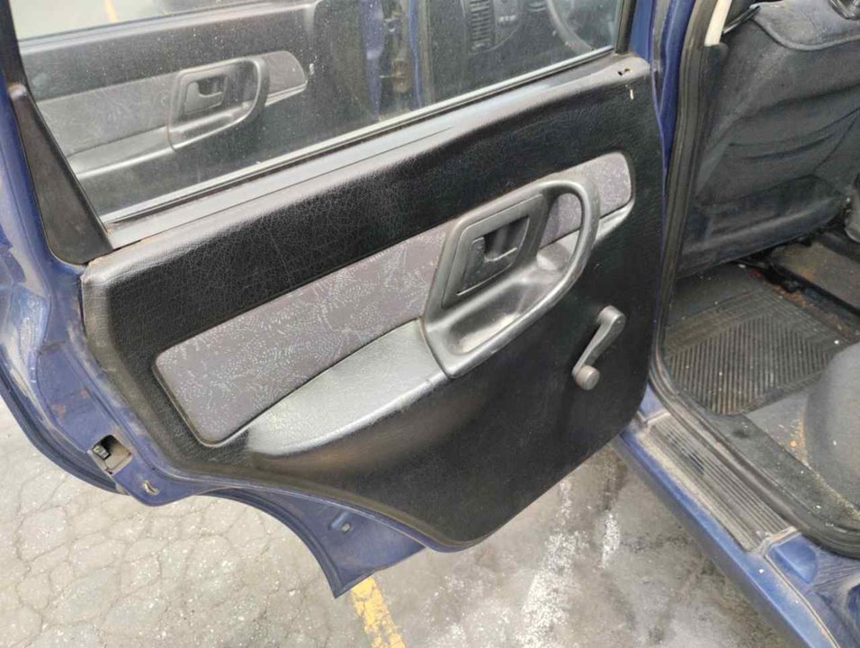 SEAT Cordoba 1 generation (1993-2003) Aizmugurējo kreiso durvju logu pacēlājs 25329006