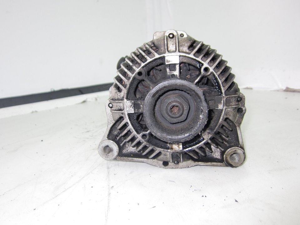 FORD 206 1 generation (1998-2009) Alternator 9638275680 20414978