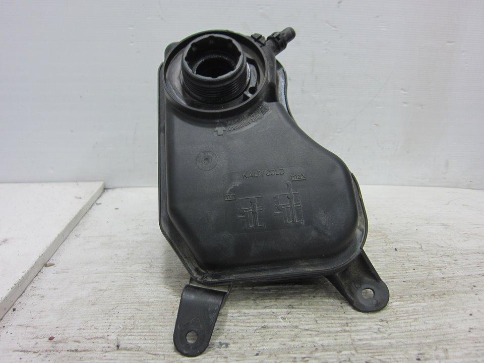 BMW 3 Series E90/E91/E92/E93 (2004-2013) Expansion Tank 10617211 21476508