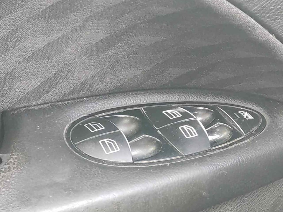 MERCEDES-BENZ E-Class W211/S211 (2002-2009) Кнопка стеклоподъемника передней левой двери 24885382