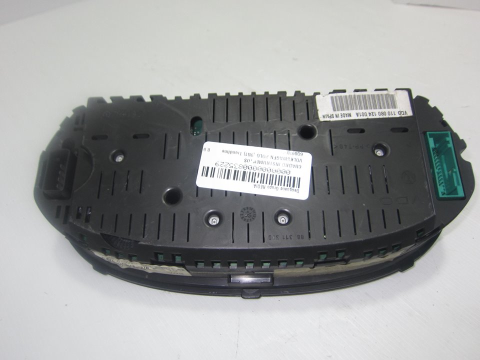 VOLKSWAGEN Polo 4 generation (2001-2009) Speedometer 6Q0920800 21279590