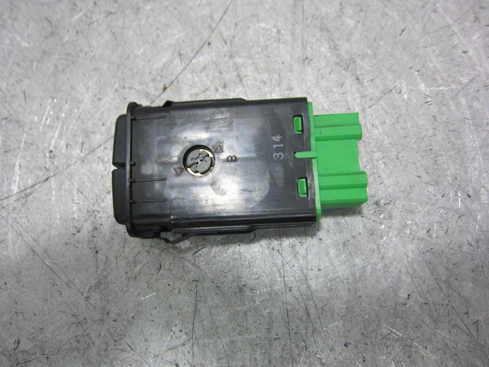 HONDA CR-V 2 generation (2001-2006) Switches M16891 25363061