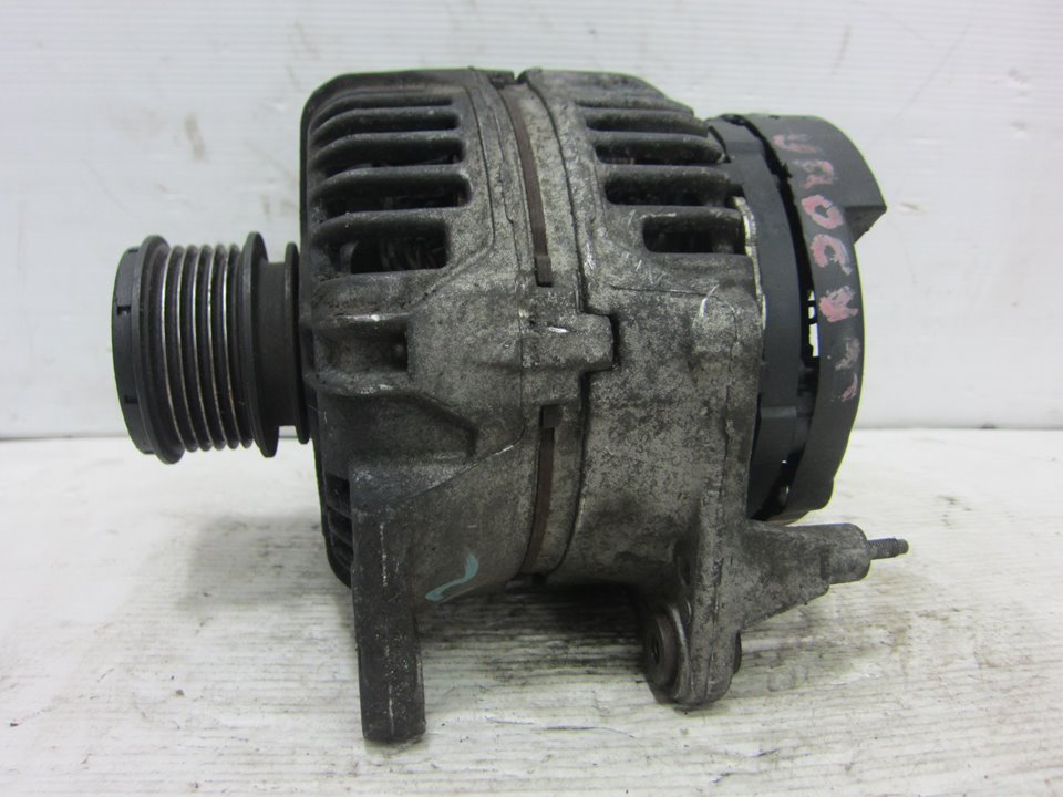 SEAT Cordoba 2 generation (1999-2009) Alternator 038903023L 24961020