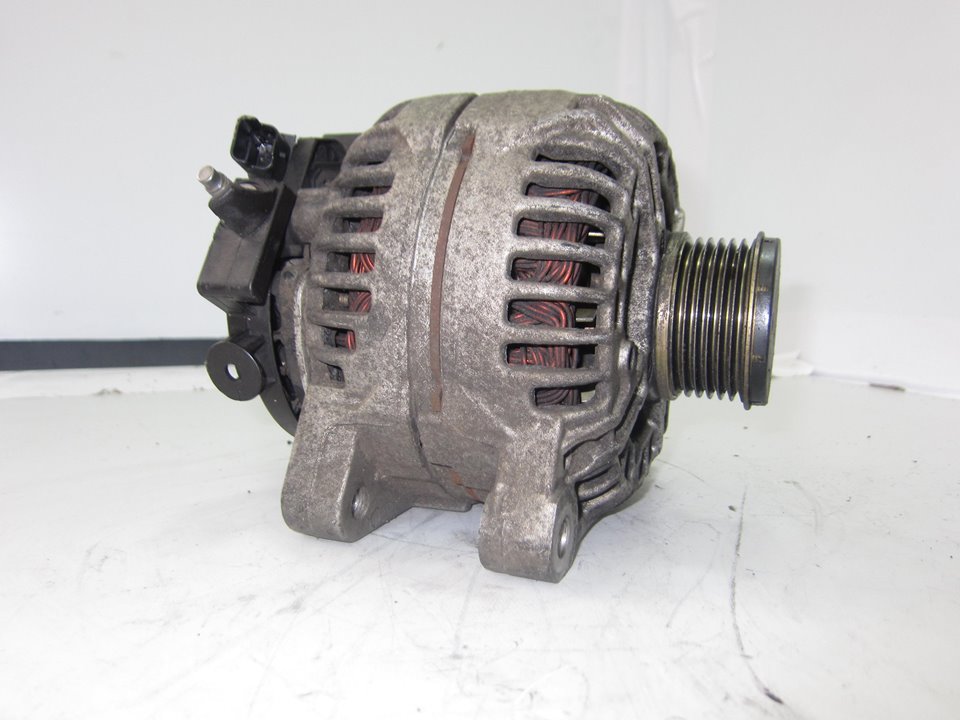 PEUGEOT C4 1 generation (2004-2011) Alternator 0124525035 21325771