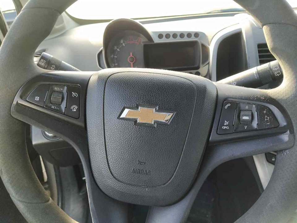 CHEVROLET Aveo T300 (2011-2020) Steering Wheel 25780217