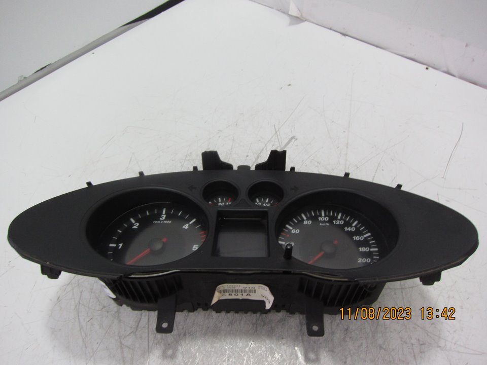 SEAT Cordoba 2 generation (1999-2009) Spidometras (Prietaisų skydelis) W06L0920801A 21279111