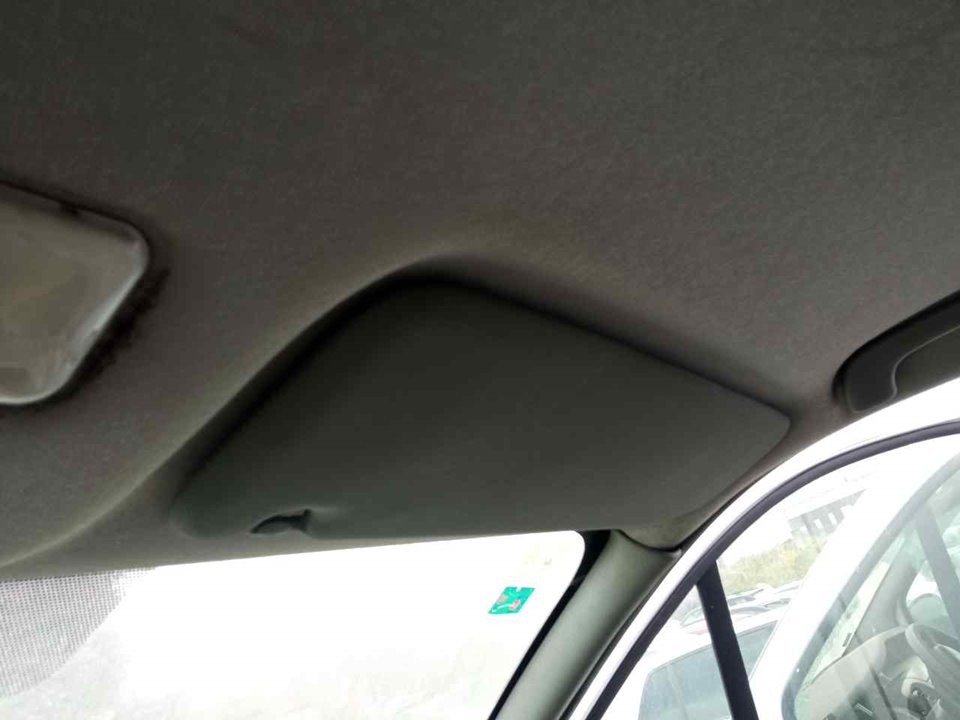 OPEL Vivaro Right Side Sun Visor 25804373