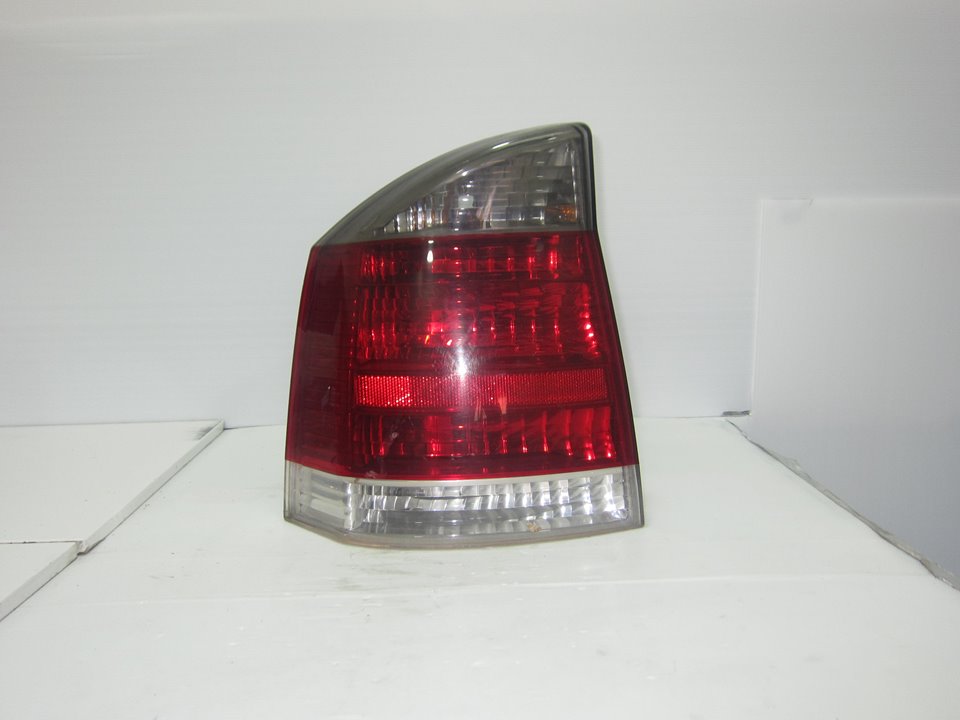 OPEL Vectra C (2002-2005) Rear Left Taillight 13157646 20482892