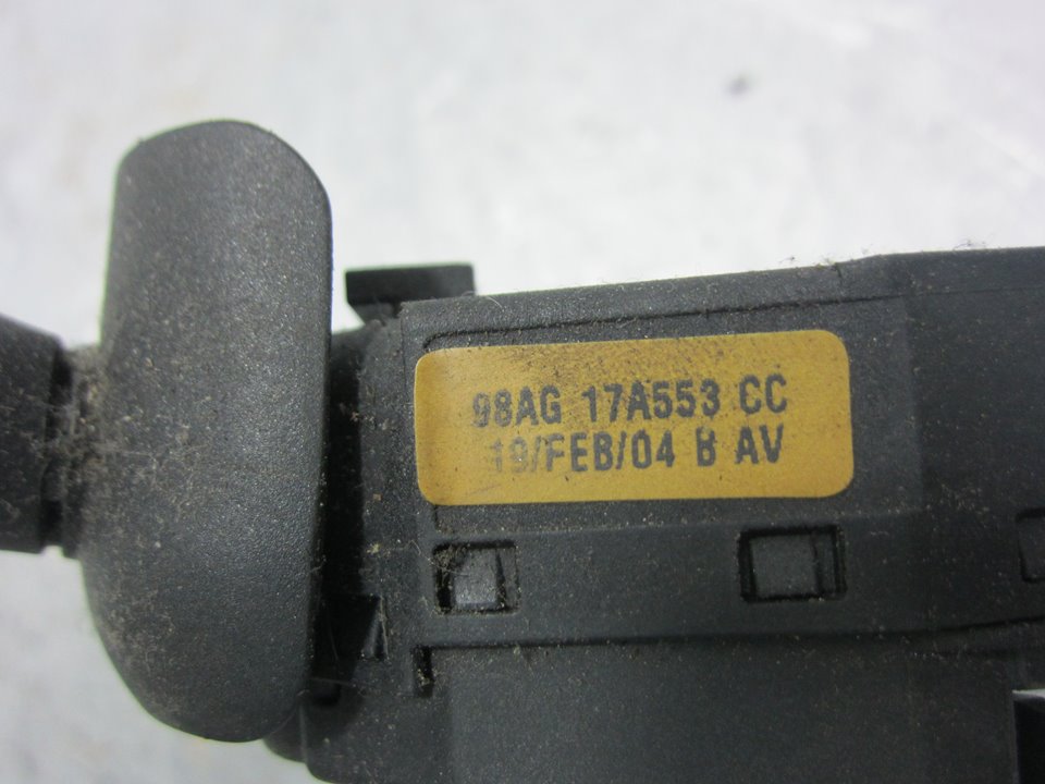 FORD Focus 1 generation (1998-2010) Indicator Wiper Stalk Switch 98AG17A553CC 25369922