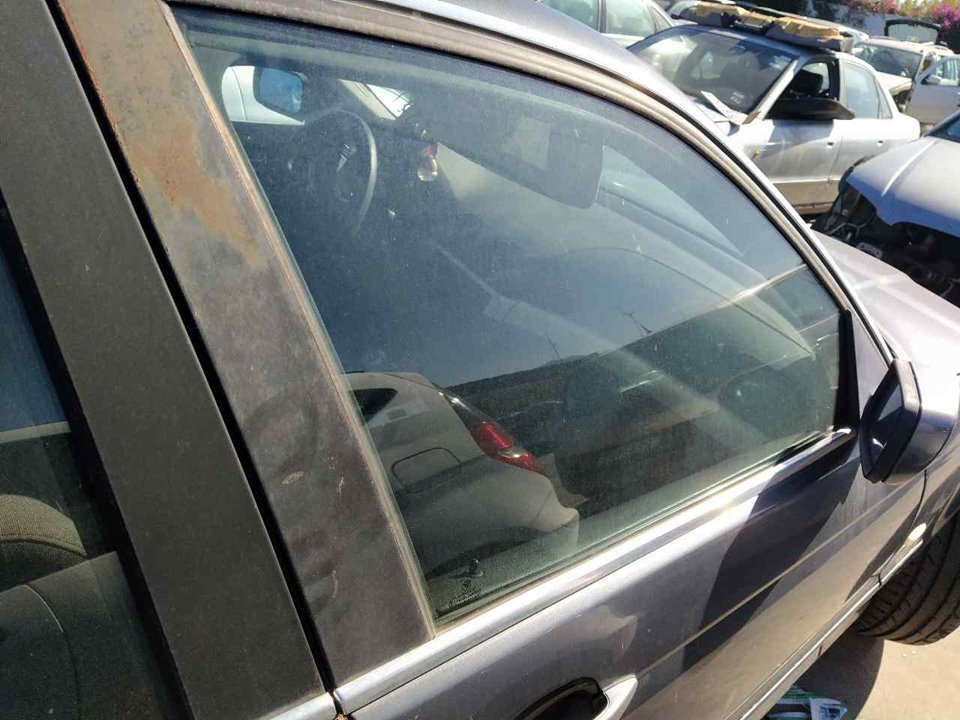 BMW 3 Series E46 (1997-2006) Främre höger dörrfönster 25379905