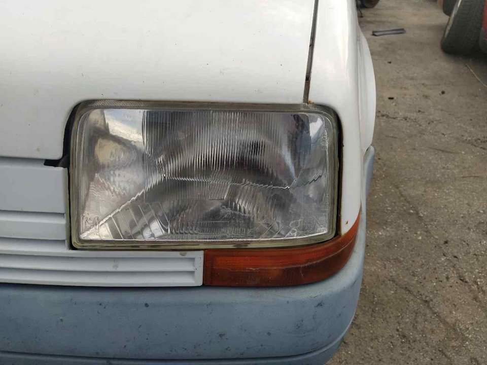 OPEL Astra F (1991-2002) Front Left Headlight 25361077