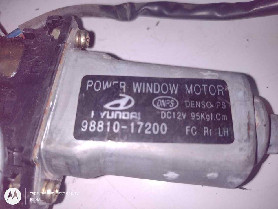 HYUNDAI Santa Fe SM (2000-2013) Rear left door window lifter 9881017200 21291492