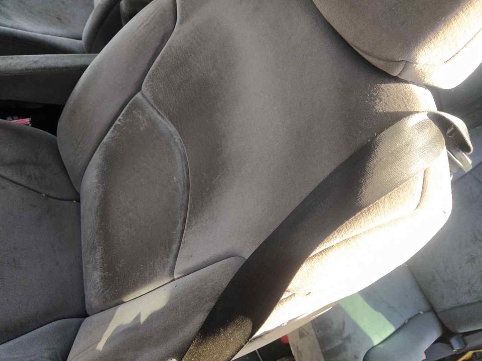 CITROËN C8 1 generation (2002-2014) Front Left Seatbelt 25335252