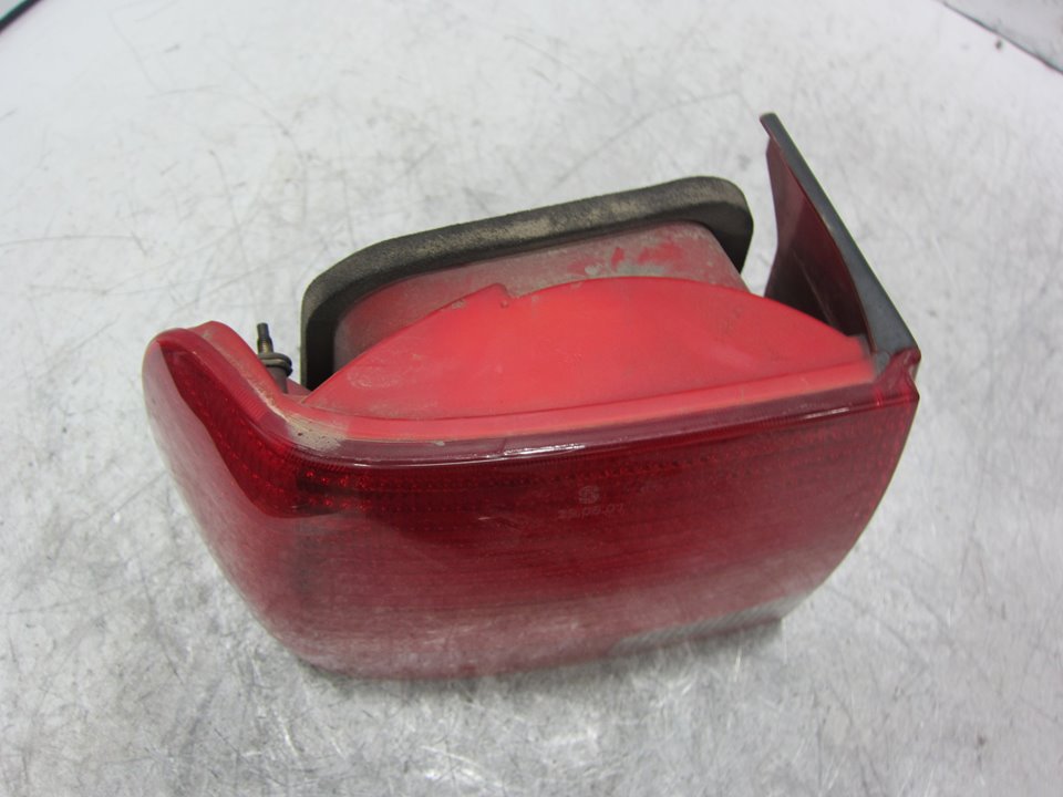 VOLKSWAGEN Passat B5 (1996-2005) Rear Left Taillight 3B5945095F 21273857