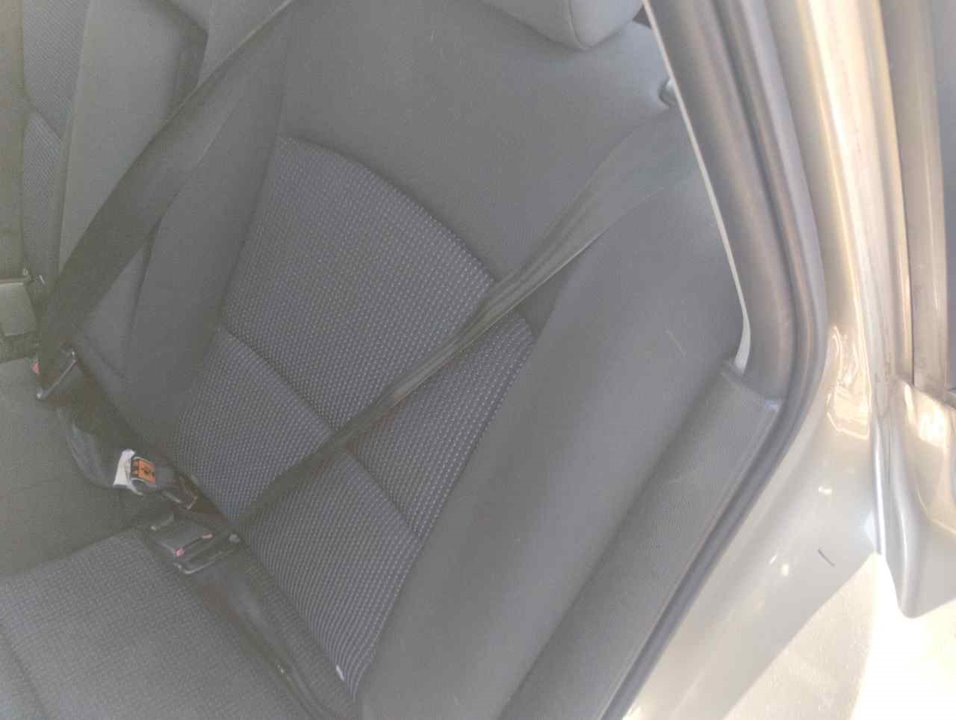 MAZDA 3 BK (2003-2009) Rear Left Seatbelt 25381519