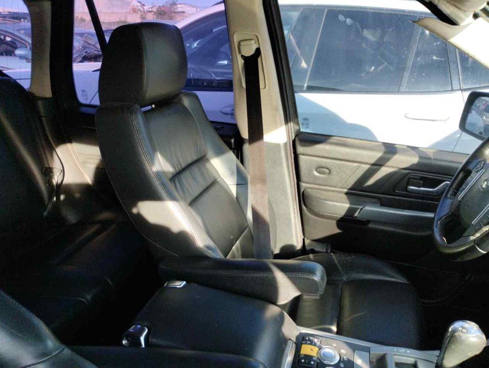 LAND ROVER Range Rover Sport 1 generation (2005-2013) Front Left Seatbelt 25362767