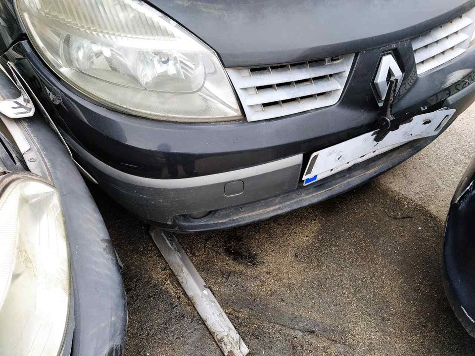 RENAULT Scenic 2 generation (2003-2010) Предна броня 25333413