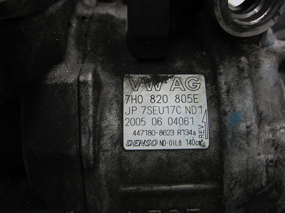 VOLKSWAGEN Touareg 1 generation (2002-2010) Air Condition Pump 7H0820805E 24936832