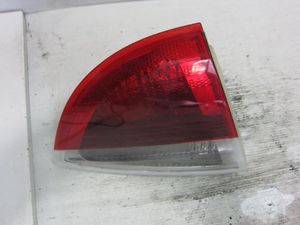 BMW 3 Series E90/E91/E92/E93 (2004-2013) Rear Left Taillight 7160063 26242513