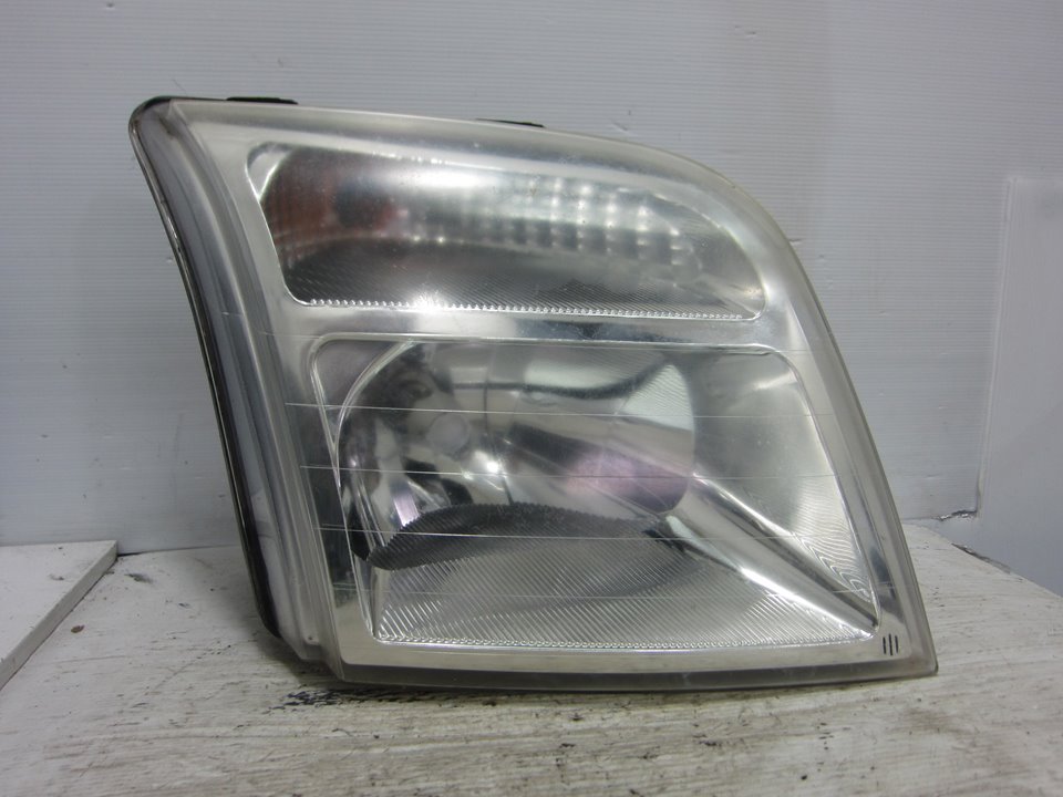 FORD Transit Connect 1 generation (2002-2024) Front Right Headlight 4311165R 24961158