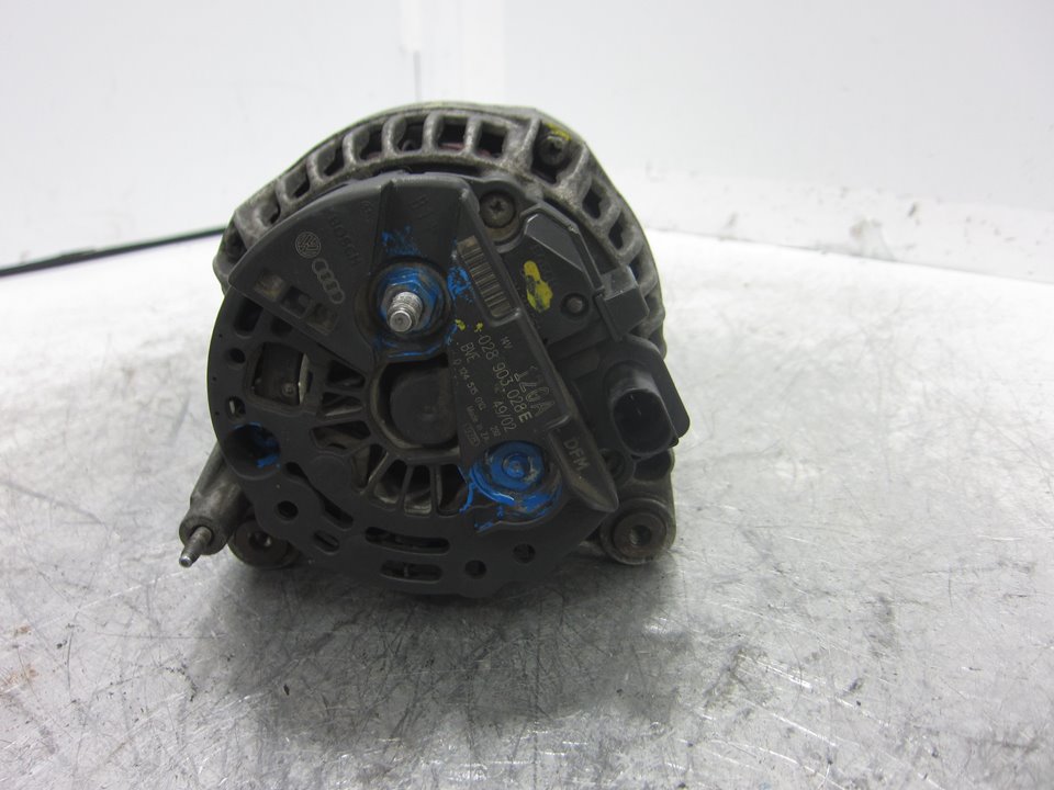 ALFA ROMEO A3 8L (1996-2003) Alternator 028903028E 24926045