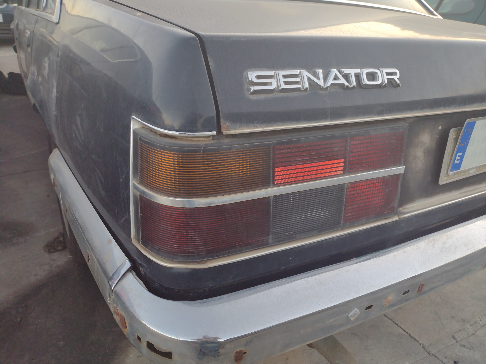 OPEL Senator A (1978-1987) Rear Left Taillight 90230625 25372441