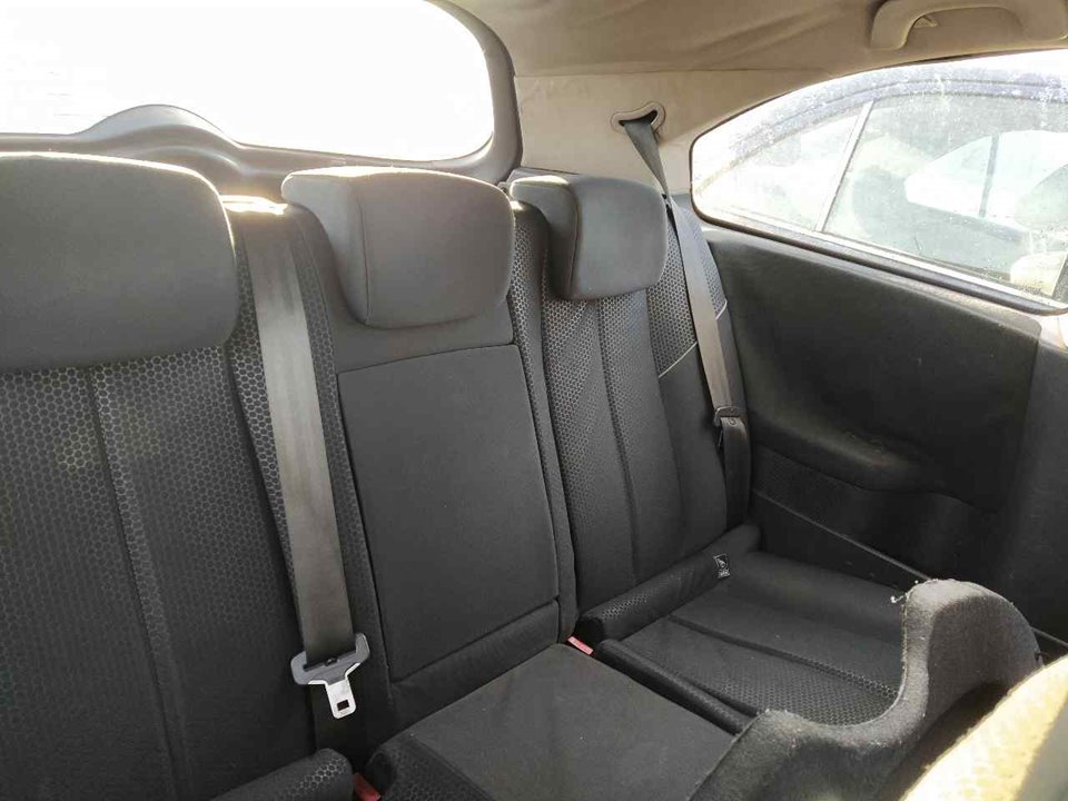 RENAULT Megane 2 generation (2002-2012) Rear Left Seat Buckle 25361217
