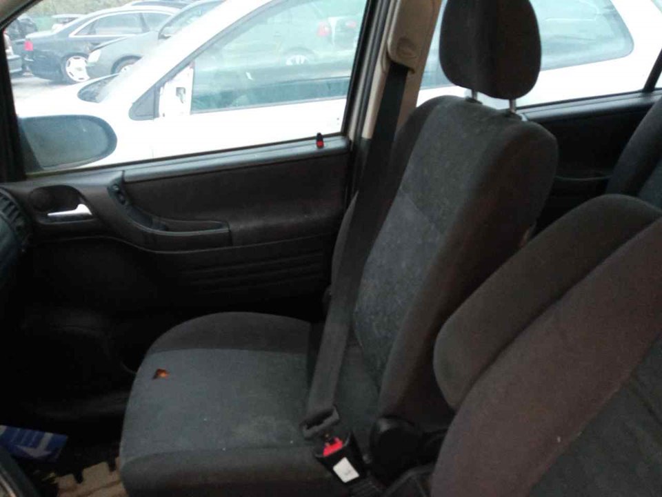 OPEL Zafira A (1999-2003) Front Right Seatbelt 25374027