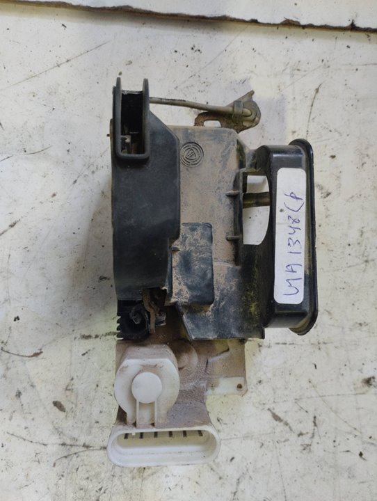 RENAULT Punto 1 generation (1993-1999) Rear Right Door Lock B792 21308177