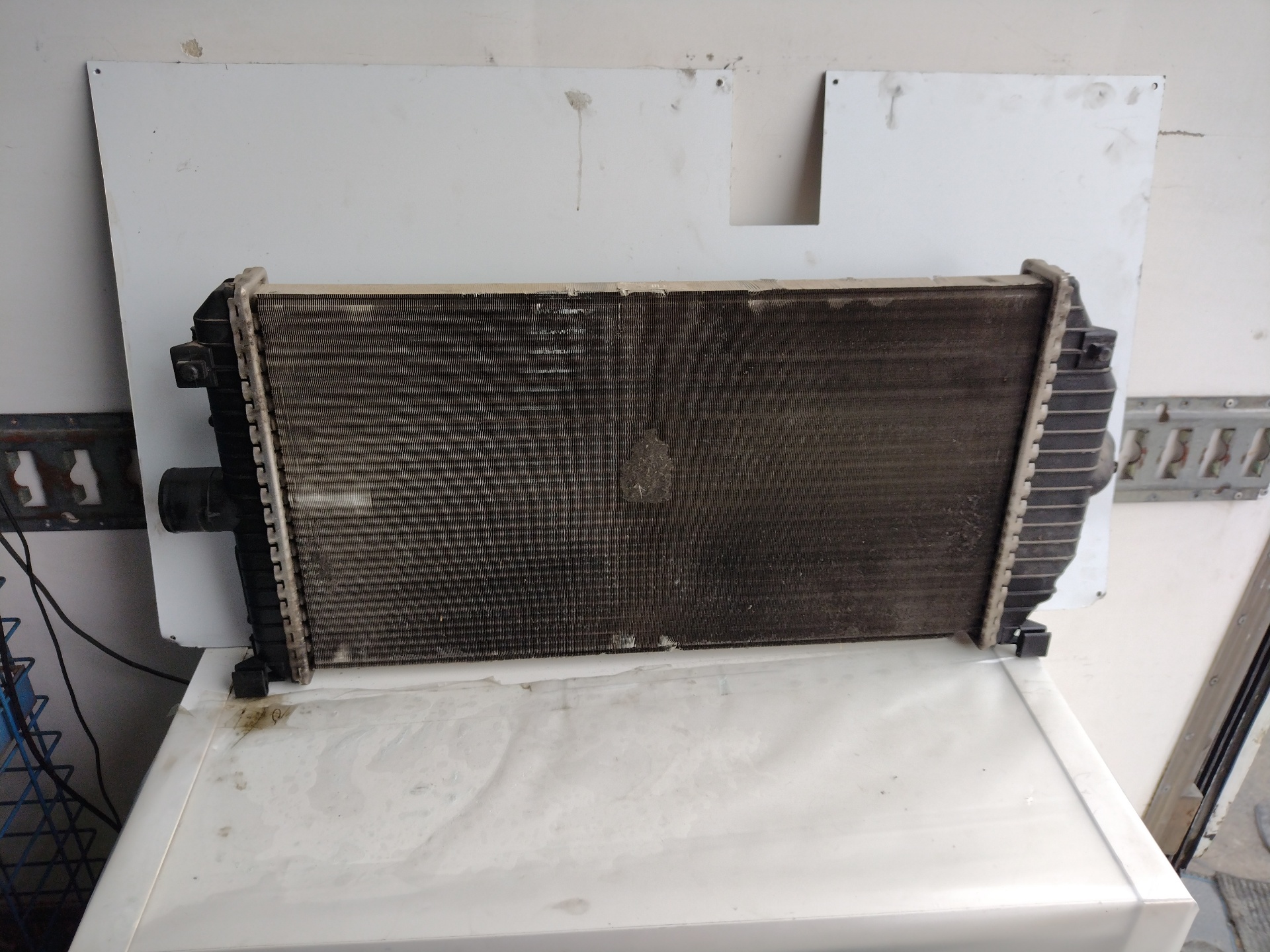 RENAULT Laguna 1 generation (1993-2001) Intercooler Radiator 7701045349 21280249