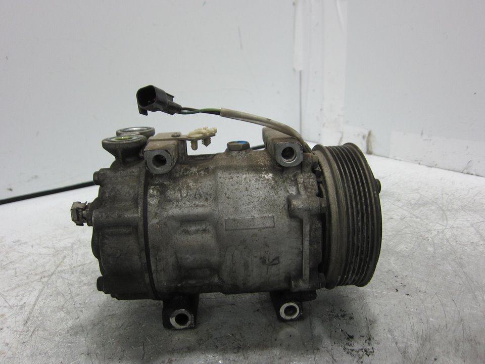 RENAULT Fiesta 5 generation (2001-2010) Hасос кондиционера 5S6119D629AA 24939796