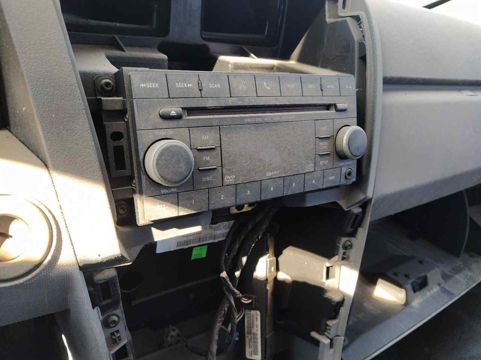 CHRYSLER Sebring 3 generation (2007-2010) Music Player Without GPS 25756175