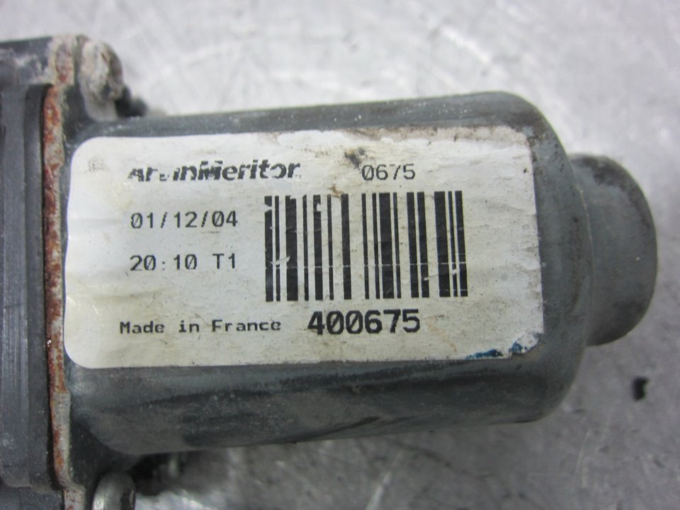 ROVER 75 1 generation (1999-2005) Bakre høyre dør vindusregulator 400675 25809991