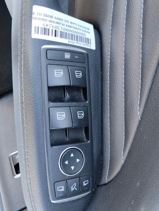MERCEDES-BENZ GLE W166 (2015-2018) Кнопка стеклоподъемника передней левой двери 24889183