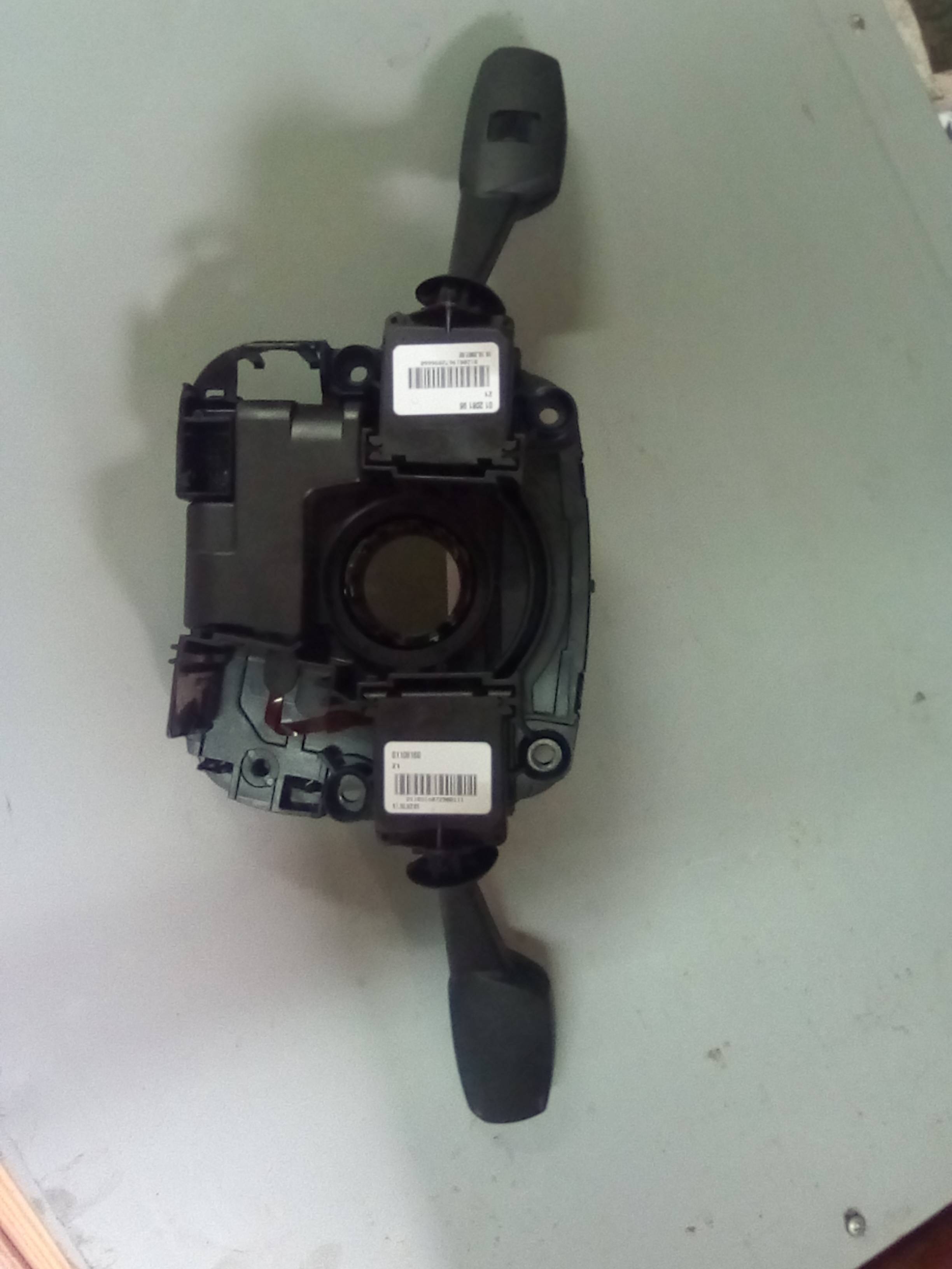 BMW 1 Series E81/E82/E87/E88 (2004-2013) Headlight Switch Control Unit 01108160 21275620