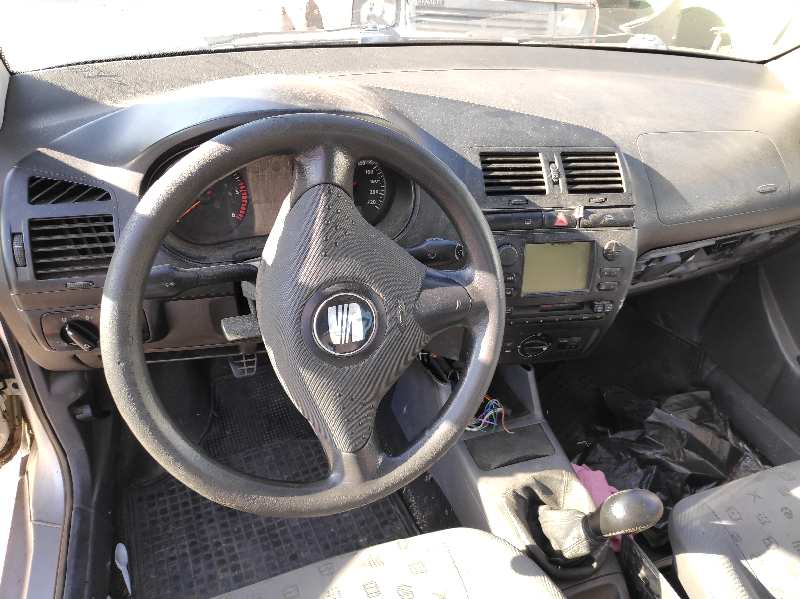 SEAT Ibiza 2 generation (1993-2002) Front Left Door Window Switch 6H0959855A 24941326