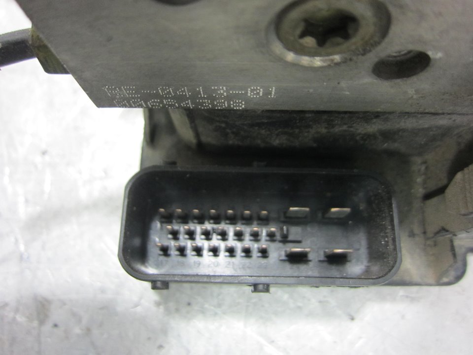 VOLKSWAGEN Polo 3 generation (1994-2002) Абс блок 6X0614117 24936383