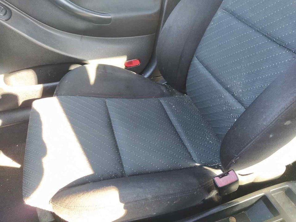 SEAT Leon 1 generation (1999-2005) Front Right Seat 25359549