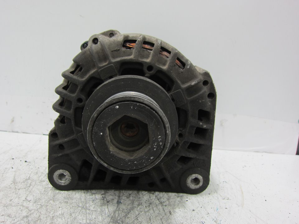 RENAULT LS 4 generation (2006-2020) Alternator SG12B038 24387526