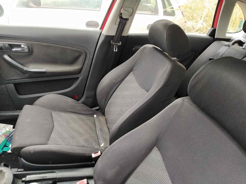 SEAT Ibiza 3 generation (2002-2008) Front Right Seat 25335920