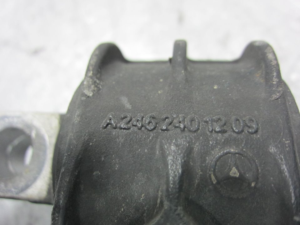 MERCEDES-BENZ A-Class W176 (2012-2018) Motor szerelő hátlapja A2462401209 24889409