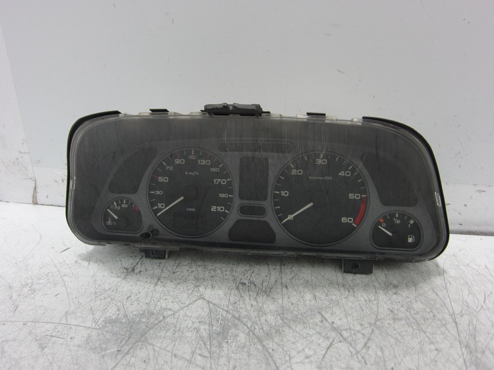 PEUGEOT 306 1 generation (1993-2002) Speedometer 9636738280 24965316