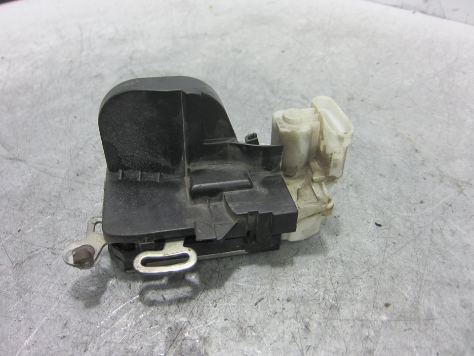 ALFA ROMEO 147 2 generation (2004-2010) Front Right Door Lock B792 25190350