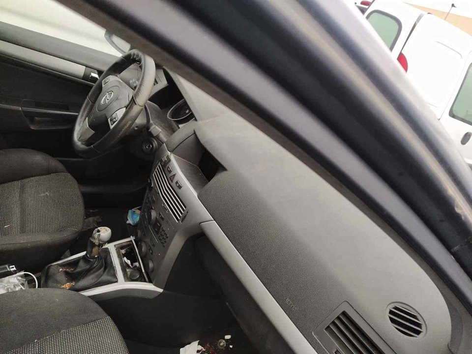 FIAT B (2005-2010) Front Left Seatbelt 25378079