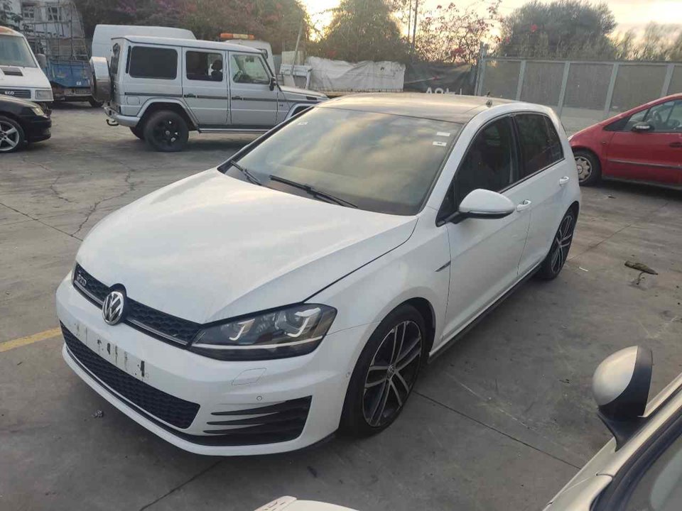 VOLKSWAGEN Golf 7 generation (2012-2024) Priekšējo labo durvju slēdzene 5K18370160 21300113